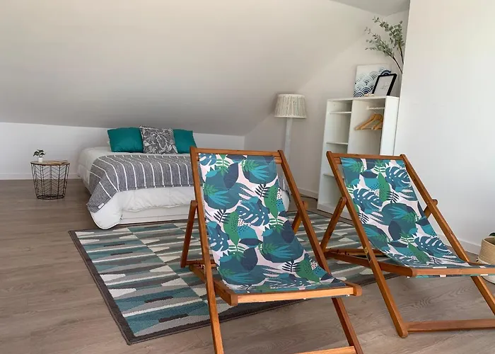 Barardo Street * 巴勒尔